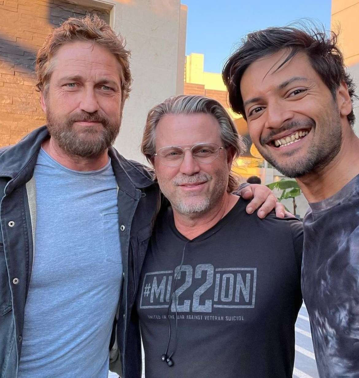 Ali Fazal shares BTS pictures with Gerard Butler from ‘Kandahar’ sets ...